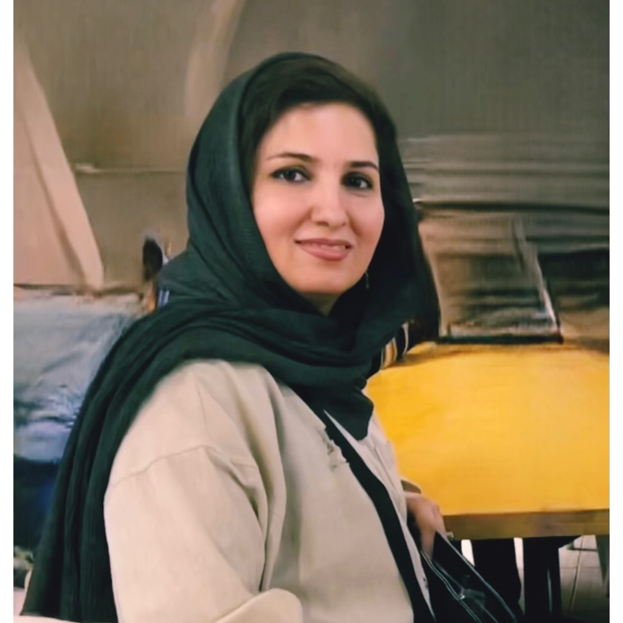 خانم ساناز خوشرونژاد